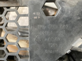Oto Çıkma Parça / Seat / Leon / Tampon / Orta Izgara / Çıkma Parça 