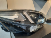 Oto Çıkma Parça / Hyundai / Tucson / Far & Stop / Sağ Ön Far / Çıkma Parça 