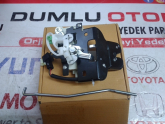 Mazda 3 Bagaj Kilidi 02-