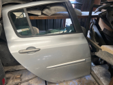 Oto Çıkma Parça / Renault / Clio / Kaporta & Karoser / Sağ Arka Kapı / Çıkma Parça 