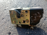 Oto Çıkma Parça / Peugeot / 307 / Kaporta & Karoser / Kapı Kilidi / Çıkma Parça 