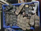 Oto Çıkma Parça / Toyota / Auris / Oto Cam / Cam Düğmesi / Çıkma Parça 