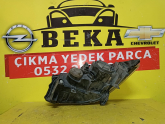 Oto Çıkma Parça / Renault / Megane / Far & Stop / Sağ Ön Far / Çıkma Parça 
