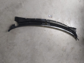 Oto Çıkma Parça / Mazda / 323 / Oto Cam / Ön Cam Izgarası / Çıkma Parça 