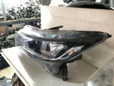 Oto Çıkma Parça / Nissan / Qashqai / Far & Stop / Sol Ön Far / Çıkma Parça 
