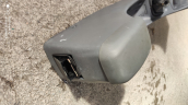 Oto Çıkma Parça / Mazda / 323 / Koltuk & Döşeme / Orta Konsol / Çıkma Parça 