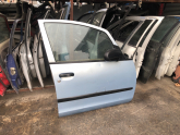 Oto Çıkma Parça / Mitsubishi / Colt / Kaporta & Karoser / Sağ Ön Kapı / Çıkma Parça 