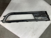 Oto Çıkma Parça / Volkswagen / Passat / Tampon / Sis Farı Çerçevesi / Sıfır Parça 