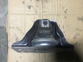 Oto Çıkma Parça / Renault / Megane / Motor / Takozu & Kulağı / Çıkma Parça 
