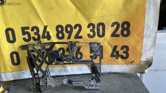 Vw golf 7 sağ ön tampon braketi