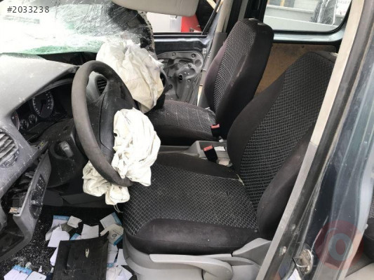 VOLKSWAGEN CADDY 2005 2015 KOLTUK TAKIMI 2K0881105