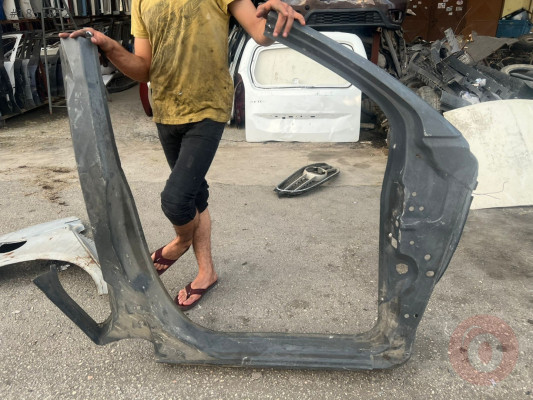 Fiat Fiorino sağ ön marşbiyel sacı çıkma