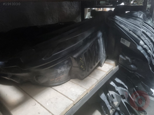 2017-2018 TOYOTA COROLLA E170 TEMİZ ÇAMURLUK DAVLUMBAZI