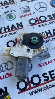 7248171 bmw 5 serisi F10 sol arka kapı cam motoru