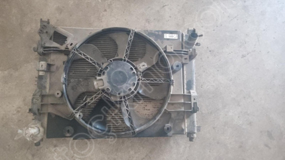 Dacia duster orjinal çıkma radyetör fanı komple