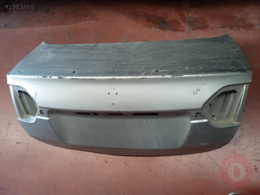 RENAULT FLUENCE ORİJİNAL ÇIKMA ARKA BAGAJ KAPAĞI GÜL OTO
