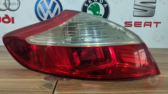 Megane 3 Stop Lambası Dış Sol Hatchback 265500007R ORJİNAL