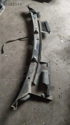Alfa 166 cam önü ızgarası çıkma
