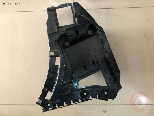 BMW X3 F25 TAMPON BRAKETİ SAĞ ARKA 51127338764