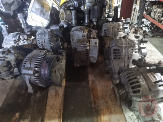 2012-2015 TOYOTA YARİS ÇIKMA TEMİZ ŞARJ DİNAMOSU
