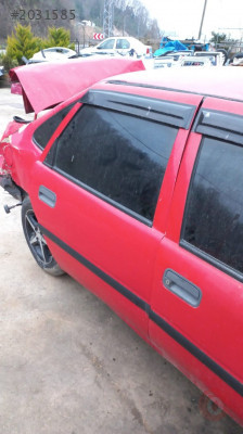 OPEL VECTRA A SAĞ ARKA KAPI.OTO ERKAN ÜNYE