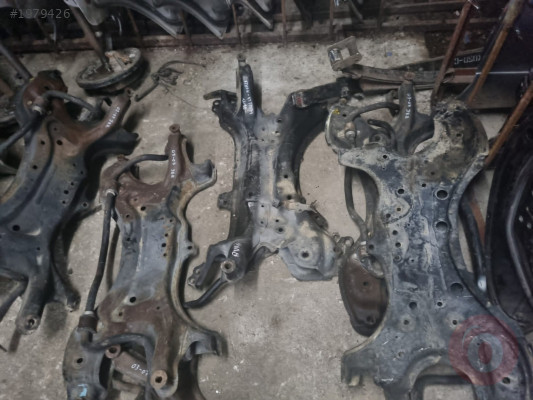 2012-2015 TOYOTA YARİS ÇIKMA TEMİZ MOTOR TRAVERSİ