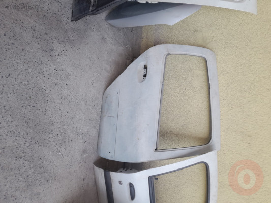 2004 model.clio sembol.cikma kapi