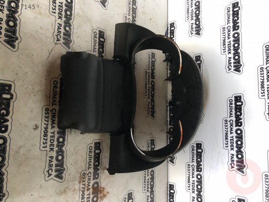 84830-A7050 Kia Cerato 2011 model plastik