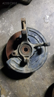 Renault 21 R21 1.6 sağ ön taşıyıcı çıkma