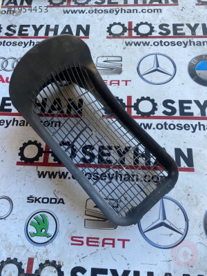 6R0815479A polo ibiza fabia 2016 ön cam alt kalorifer ızgara