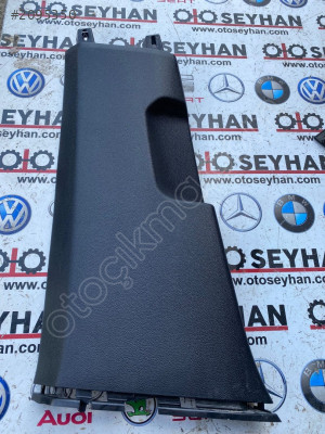 5H0867291 volkswagen golf 8 orta sol direk kaplaması