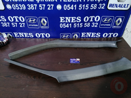 HYUNDAI ACCENT ADMİRA  ÖN DİREK PLASTİKLERİ