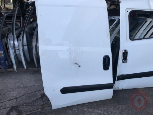 FİAT DOBLO 3 SAG SÜRGÜ KAPI