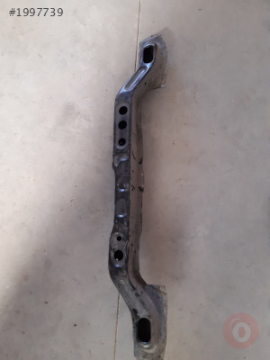 TOYOTA CRL RADYATÖR ALT SACI