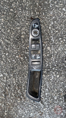 HYUNDAİ İ20 2011 ÇIKMA ORJİNAL SOL CAM DÜĞMESİ