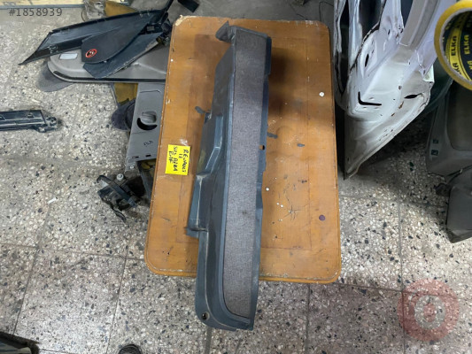 RENAULT 11 SOL ARKA RAF ORJİNAL ÇIKMA TEMİZ