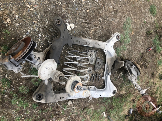VOLVO S80 MOTOR TRAVERSİ ÇIKMA