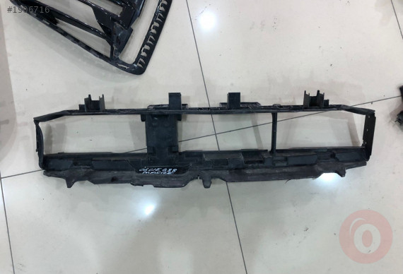 BMW 4 SERİSİ G22-G23 HAVA KANALI 8071320