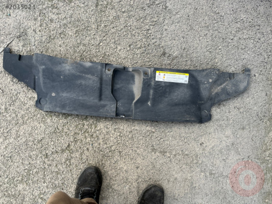 AUDİ A6 PANEL ÜST KAPLAMA