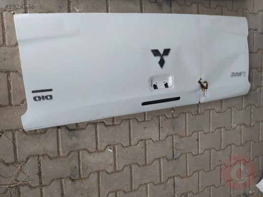 2012 2016 Mitsubishi L200 arka bagaj kapağı
