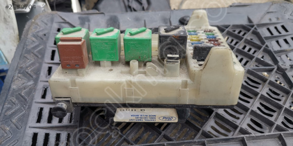 FORD TRANSİT  93BG-14K150-AD SİGORTA KUTUSU