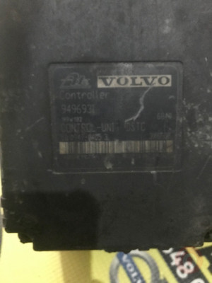 Volvo s80 çıkma abs beyni 2.8t6 9496931