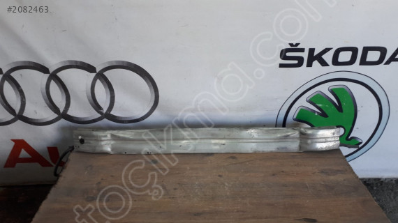 AUDİ A4 2013-15 ÖN TAMPON DEMİRİ 8k0807113f ORJİNAL ÇIKMA