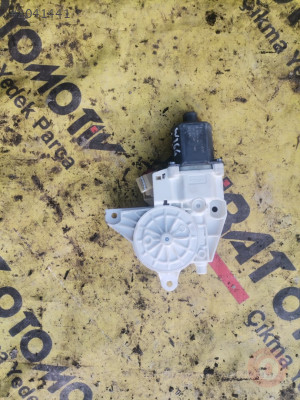 MERCEDES ML W164 SOL ARKA KAĞI CAM MOTORU