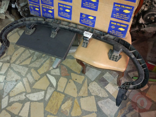 OPEL CORSA E ORJİNAL ÇIKMA TAMPON DARBE EMİCİ