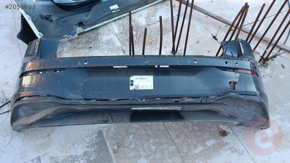 Volkswagen Golf 8 rline arka tampon çıkma