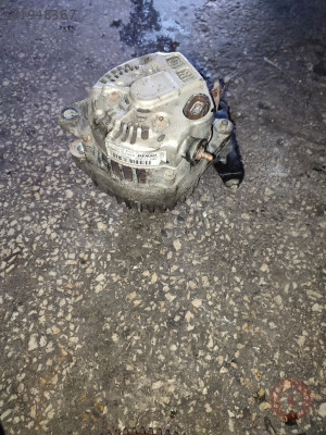 Toyota Yaris şarj dinamosu çıkma orjinal