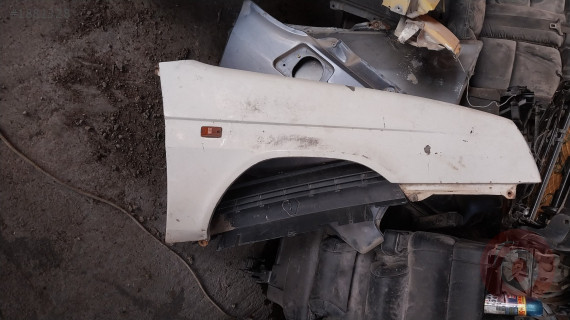 Skoda favorit sağ ön çamurluk