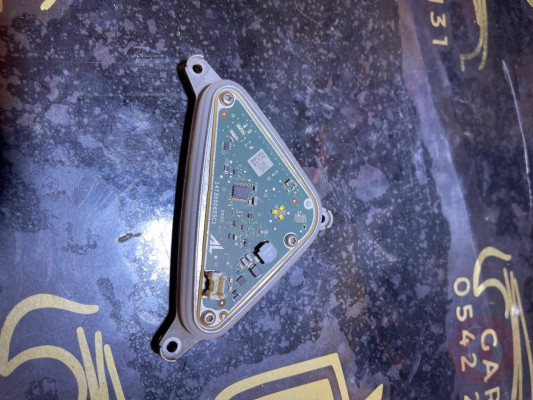 Yeni Duster Led Far Beyni 1473000655 1407000407