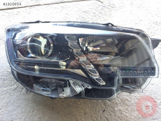 PEUGEOT RİFTER ORJINAL ÇIKMA FAR